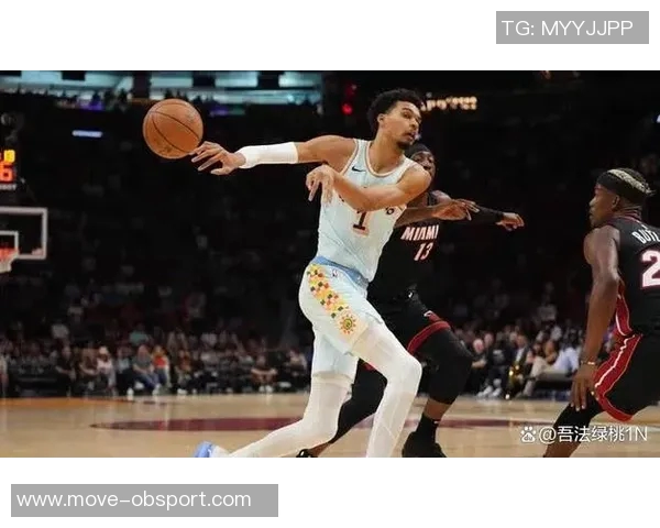 哈克斯高效表现12投10中砍下22分2篮板7助攻助球队获胜